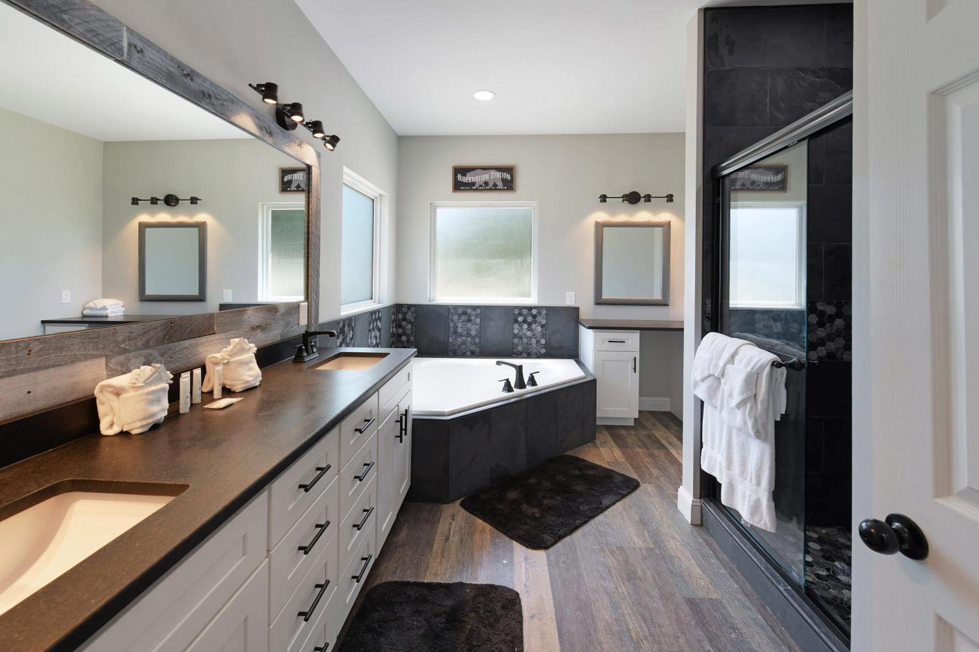 Villa H2Oasis Incredible Pool Retreat With Mountains Views! Sevierville Esterno foto