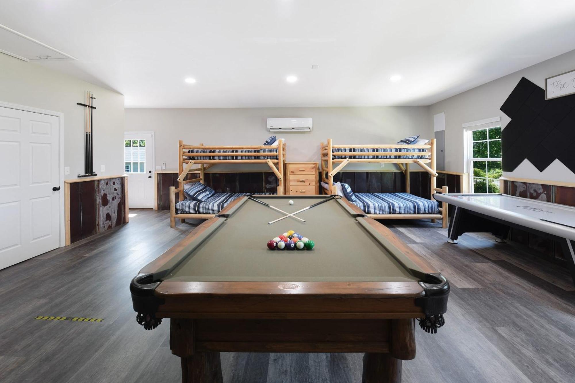 Villa H2Oasis Incredible Pool Retreat With Mountains Views! Sevierville Esterno foto