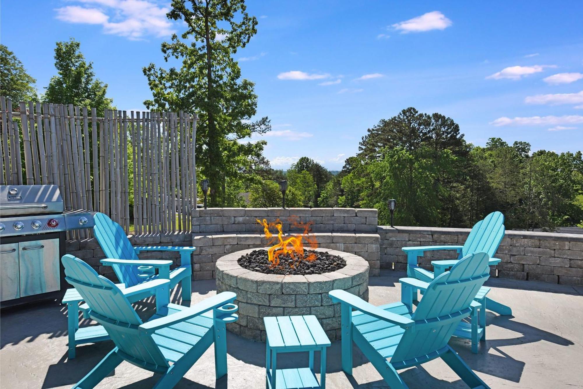 Villa H2Oasis Incredible Pool Retreat With Mountains Views! Sevierville Esterno foto