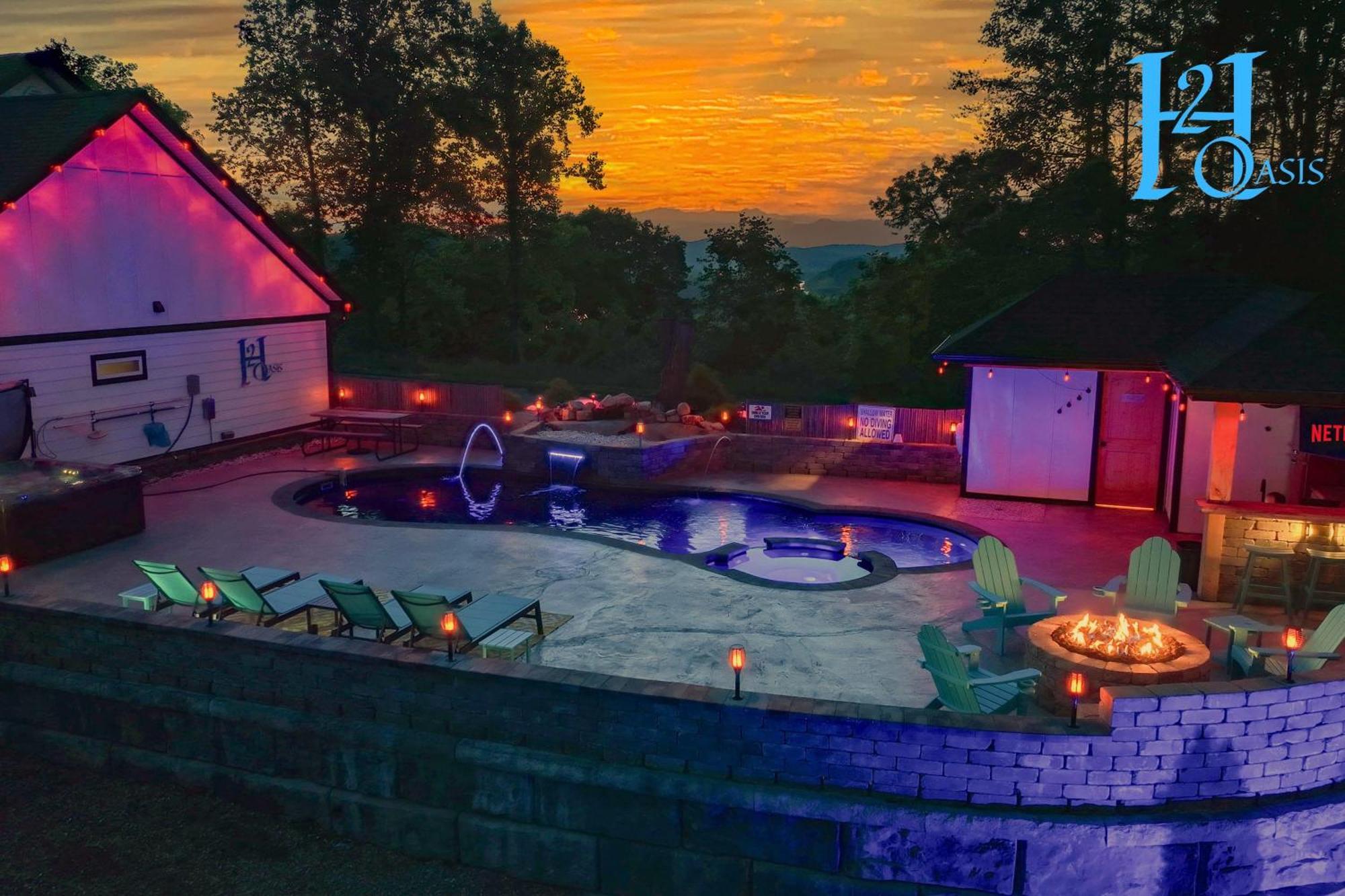 Villa H2Oasis Incredible Pool Retreat With Mountains Views! Sevierville Esterno foto